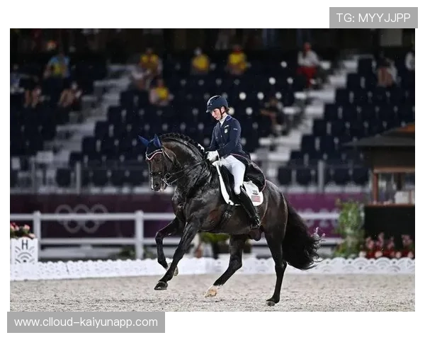 泰国马术协会举办马匹护理培训班，提高骑手护理技能。，泰国骑马是什么意思